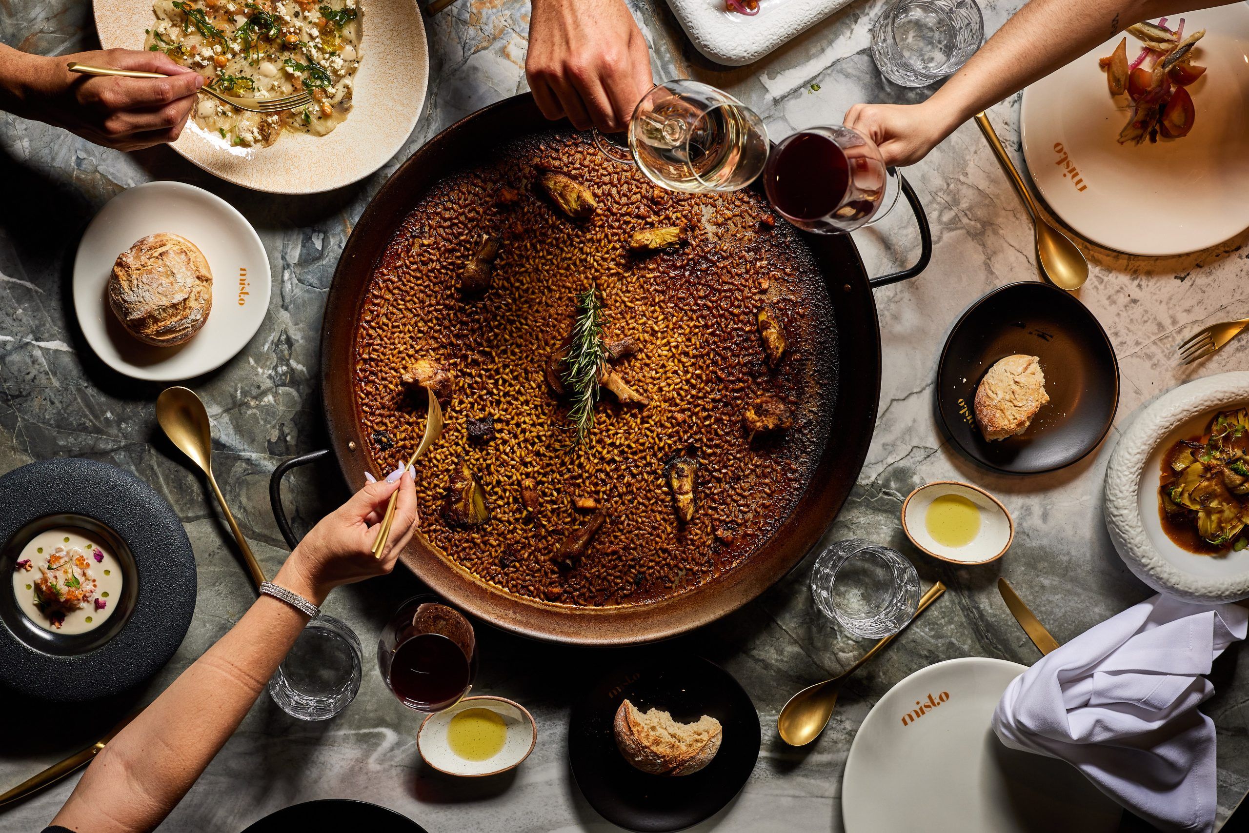 08 04 24 MISTO RESTAURANTE S010247 (2)